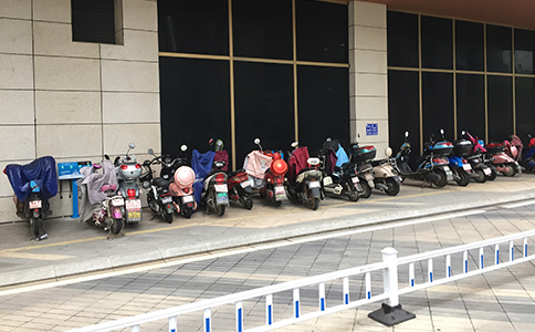 电瓶车室外智能充电桩